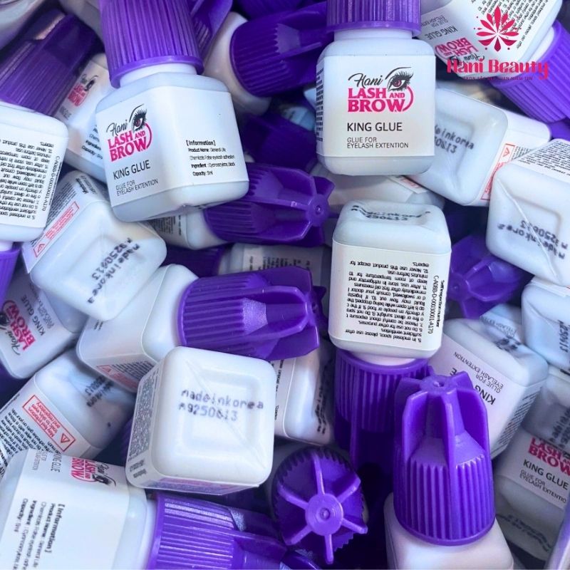 Keo nối mi siêu bền Double Fast và King Glue Ver 2 đều là dòng sản phẩm an toàn cho mắt