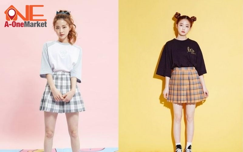 Áo phông phối chân váy xếp ly