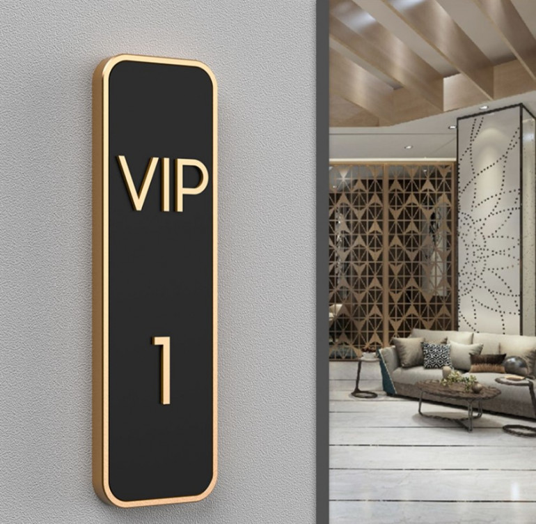 Biển hiệu số phòng VIP BHV n8