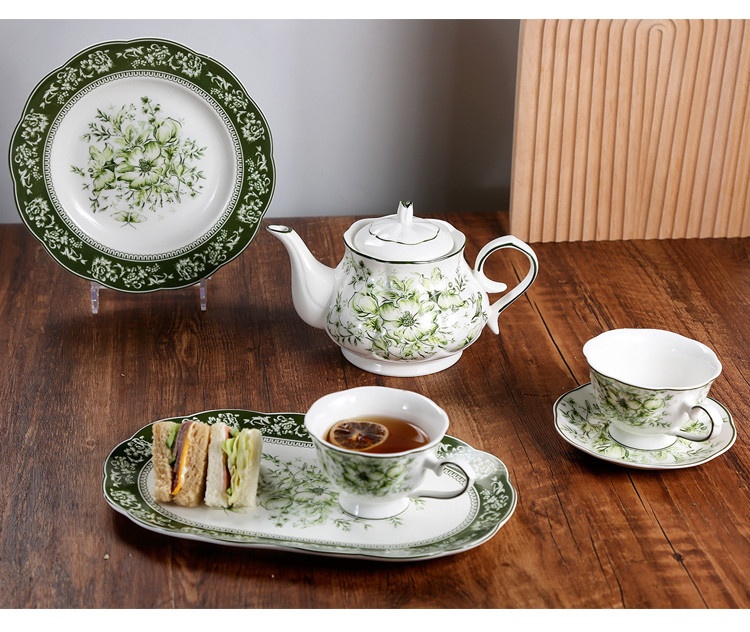 Bộ ấm trà phong cách Baroque BATP n18