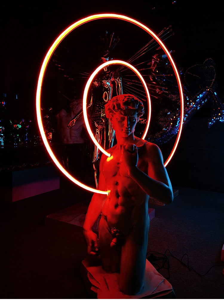 Tượng composite điêu khắc chân dung TDV n10