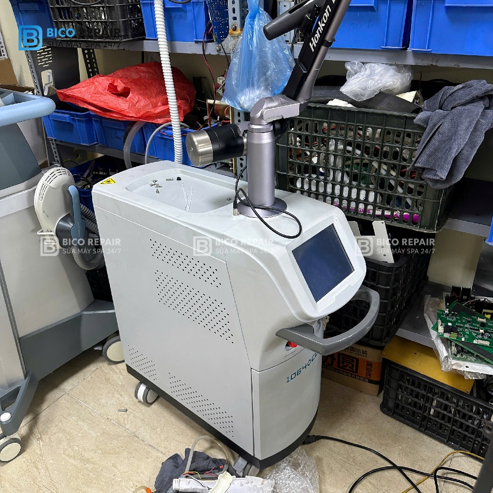 sửa Máy  Laser HONKON  Picosecond  Giá Gần 300 Triệu tại TP. Đà Nẵng
