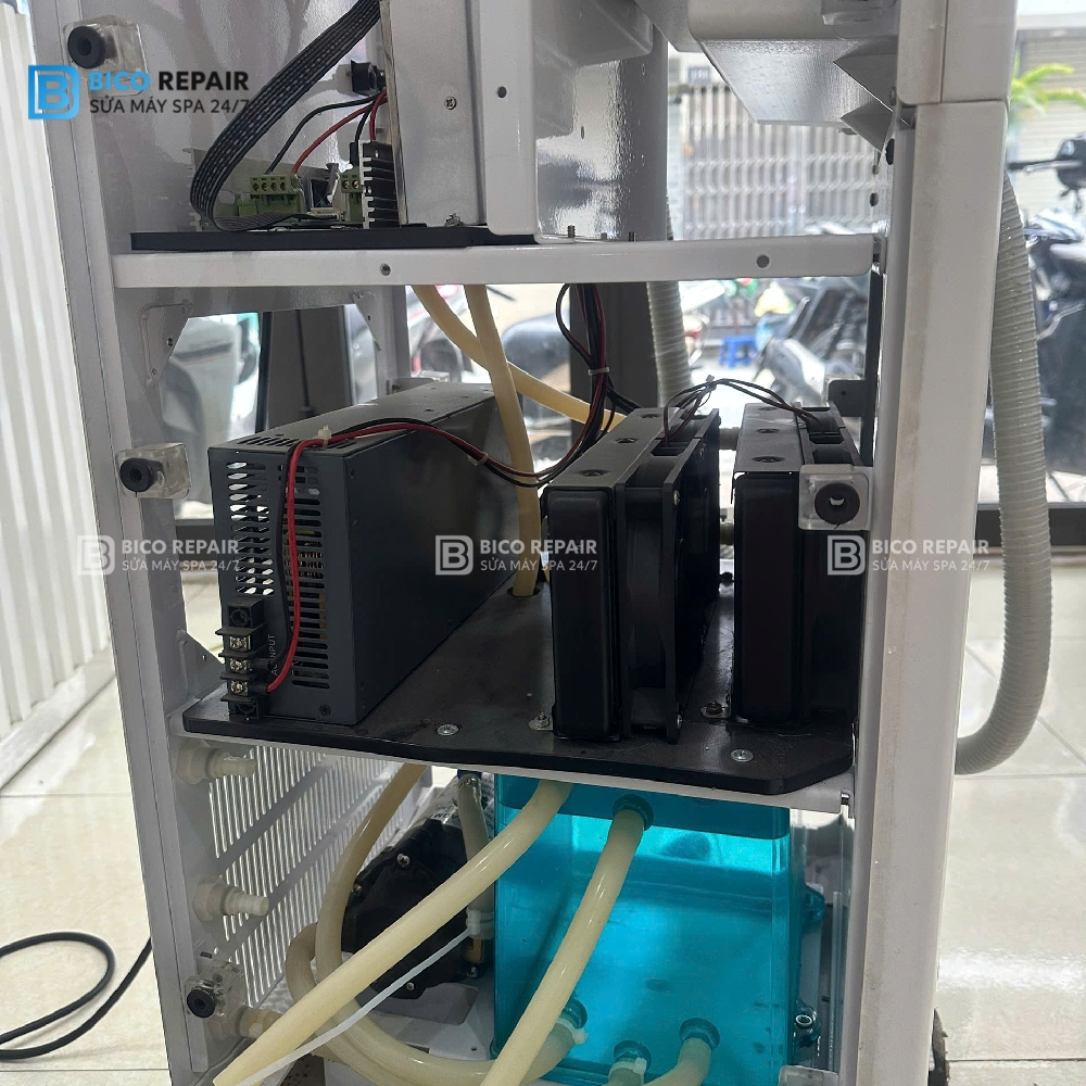 Hệ thống nước bị lỗi dẫn đến tay cầm bị nóng