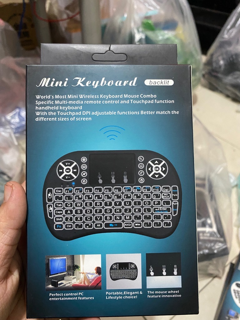 Bàn phím kiêm chuột không dây UKB 500 {CÓ ĐÈN LED} Mini Keyboard remote tivi [BH 1 tháng]