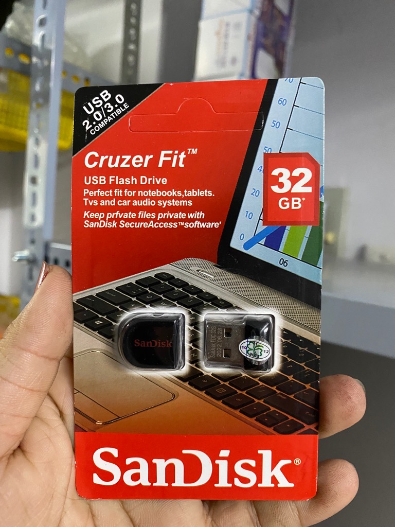USB 32Gb mini siêu nhỏ Sandisk Cruzer Fit CZ33 [BH 1 năm]