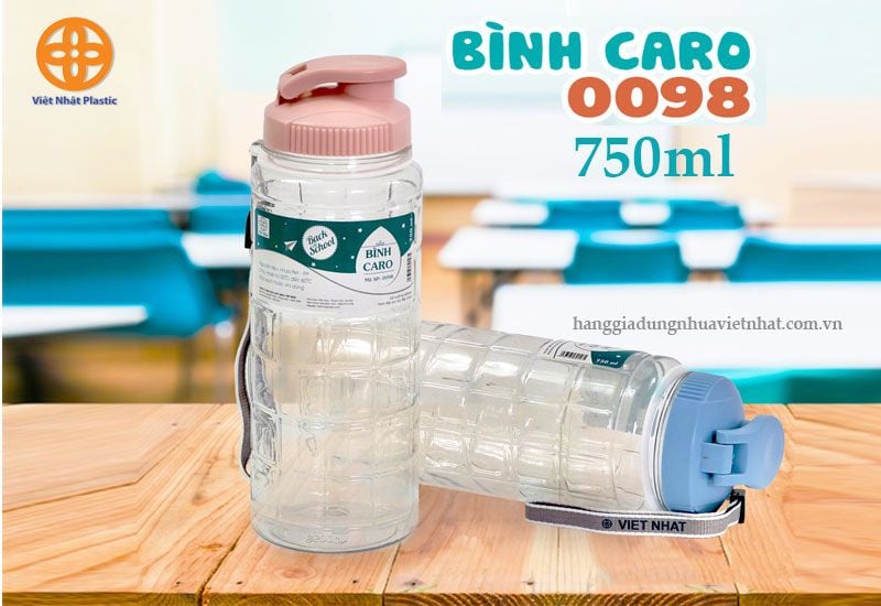 Bình nước học sinh kẻ ca rô  750ml thể thao đi học cho bé