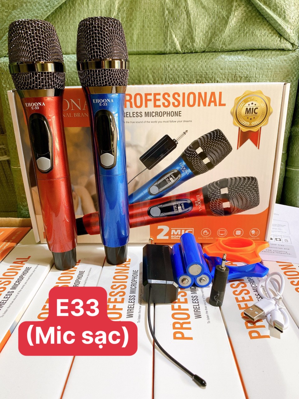 Micro đa năng E33 bộ 2 mic không dây chính hãng [BH 6 THÁNG]