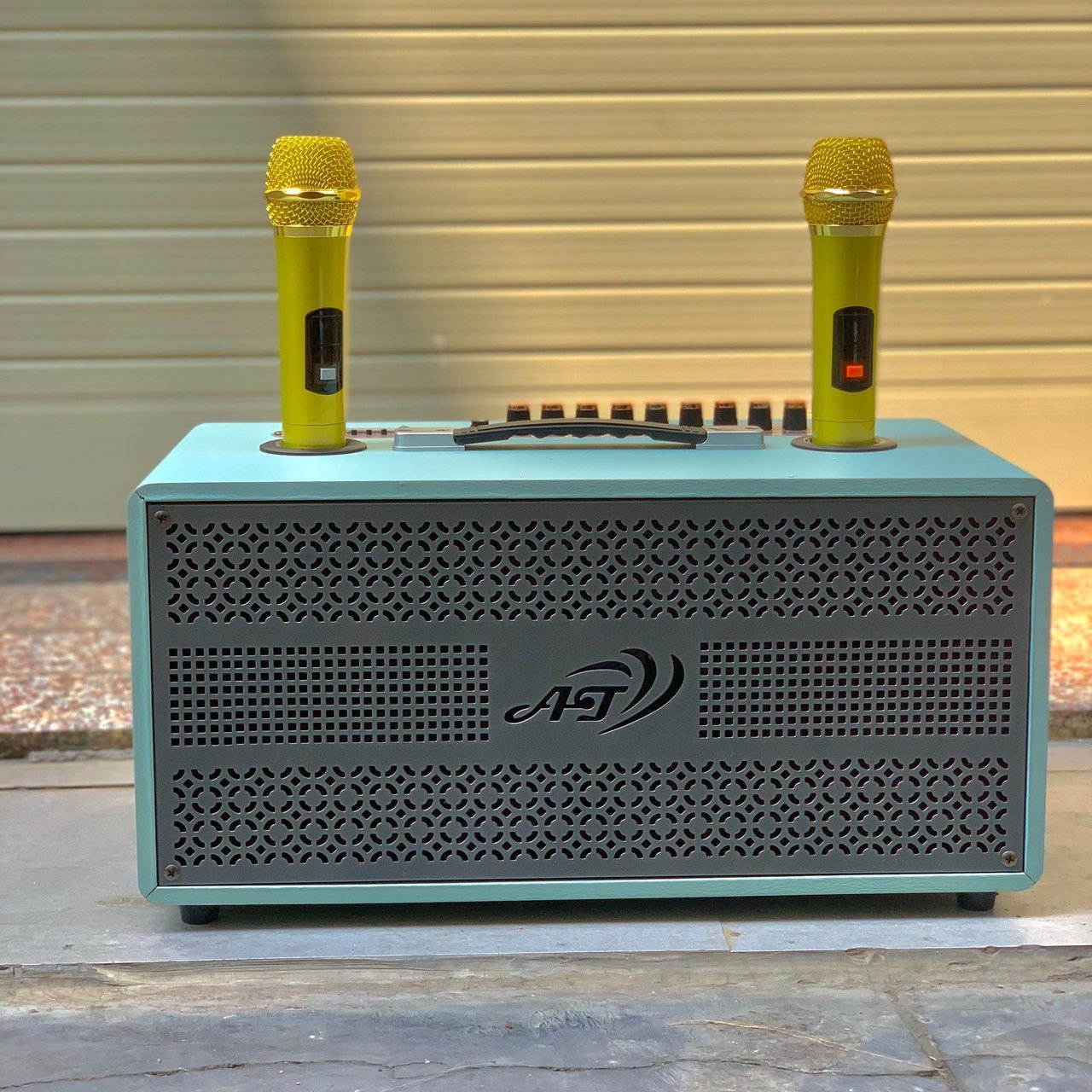 Loa bluetooth karaoke AT-316 2 tấc chính hãng kèm 2 micro không dây [BH 6 tháng]