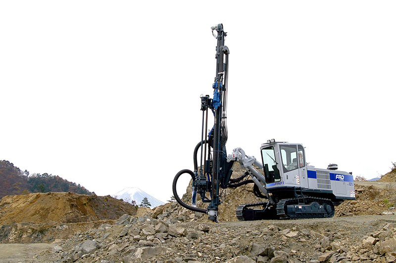 Dàn khoan khai thác đá