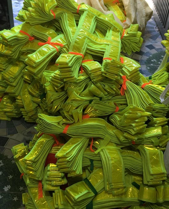 áo dây phản quang màu vàng chanh 1