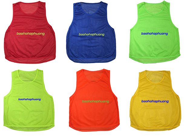 áo lưới chia đội màu xanh 1