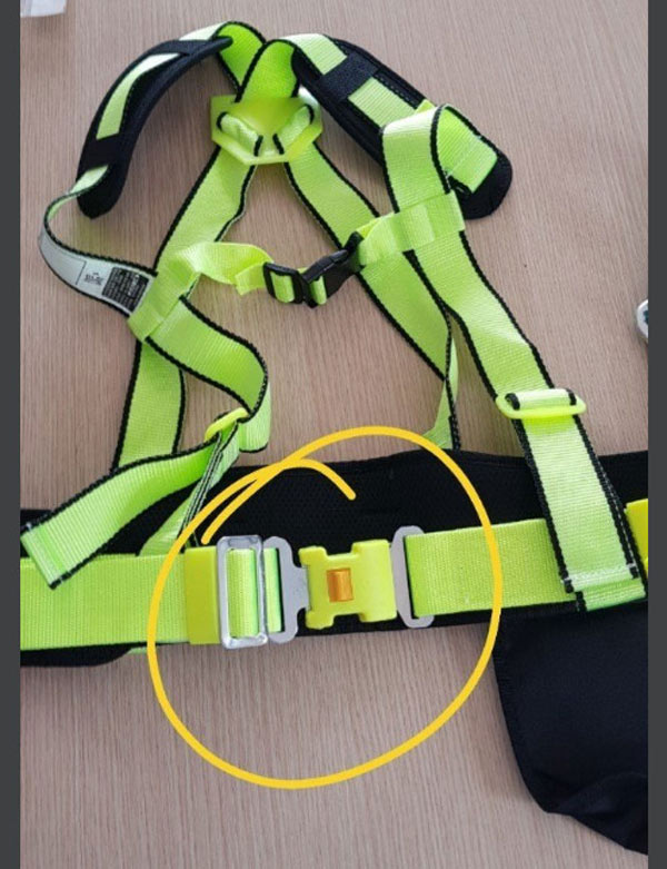 dây an toàn bán thân Cov 1 móc khóa bấm 2