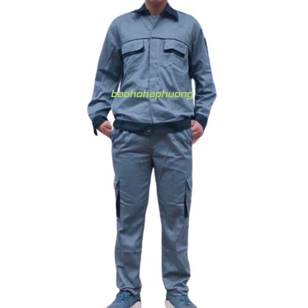 quần áo bảo hộ màu ghi chì phối xanh rêu