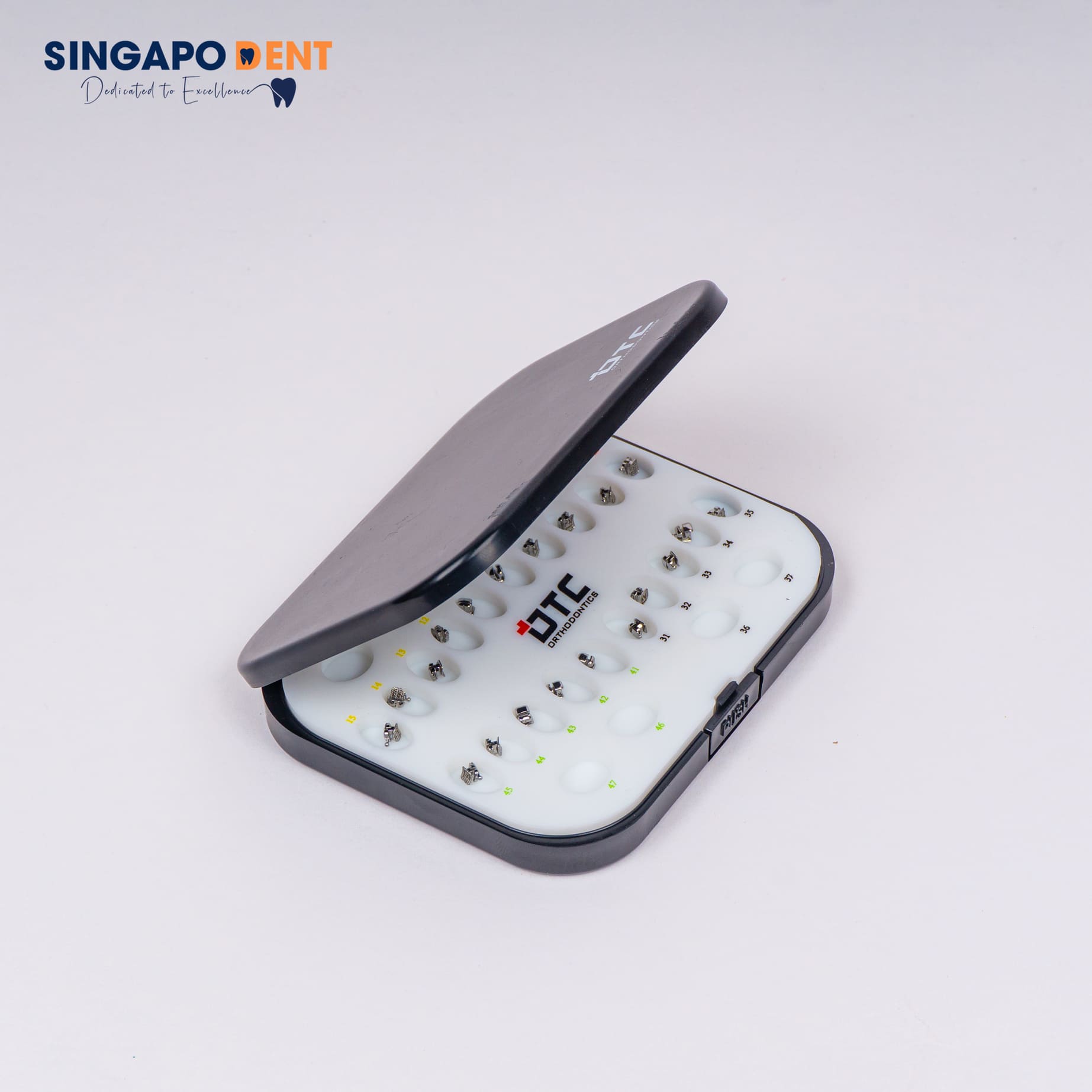 Mắc Cài Tự Đóng Cánh Cam Cải Tiến - DTC