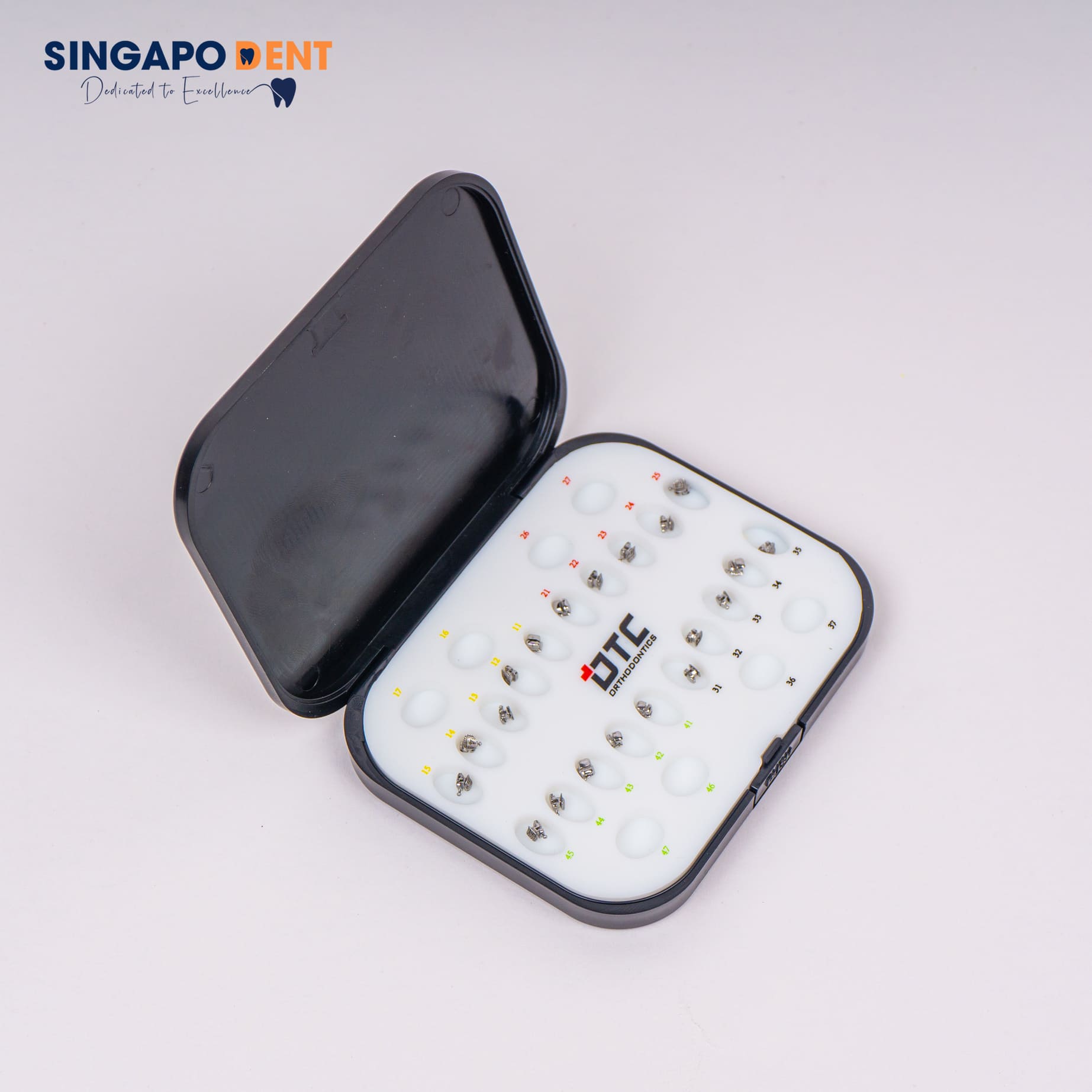 Mắc Cài Tự Đóng Cánh Cam Cải Tiến - DTC