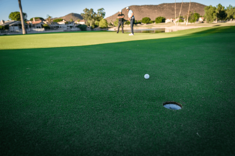 Cách chọn loại cỏ tốt nhất cho các khu vực khác nhau trên sân golf của bạn