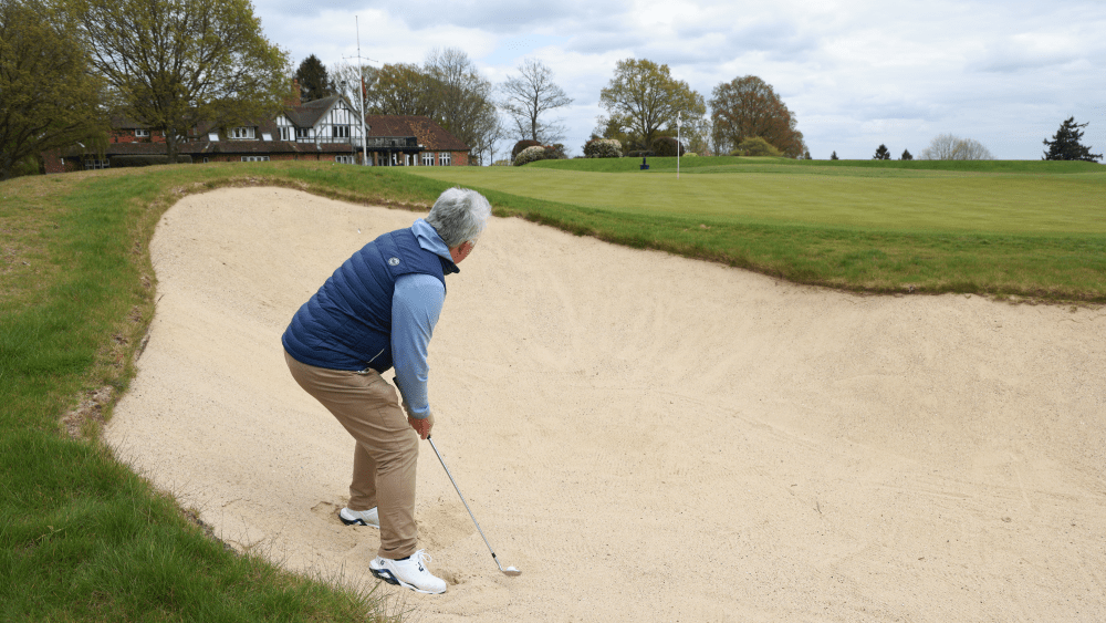 Chuẩn bị bunker và cỏ sân golf