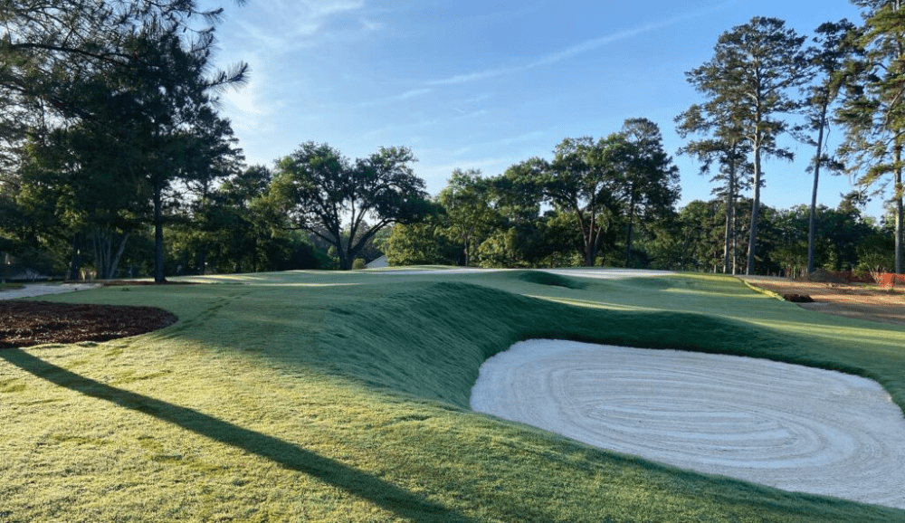 Chuẩn bị bunker và cỏ sân golf