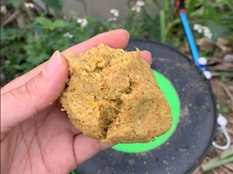 Mồi câu cá công nghiệp được pha trộn theo công thức