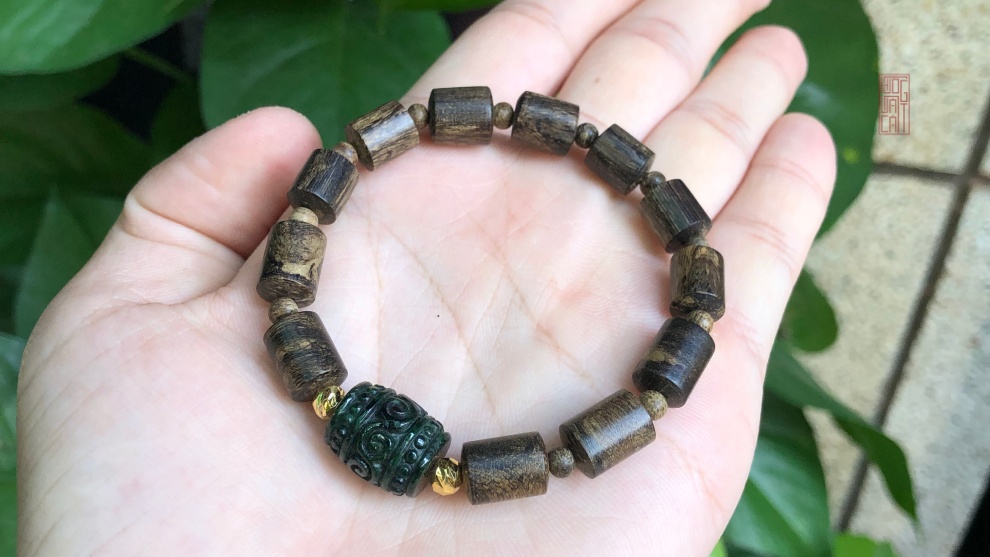 trầm chìm tự nhiên