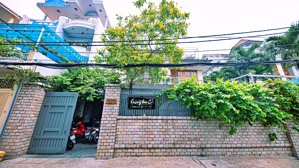 cửa hàng trầm hương Hương Vân Cát