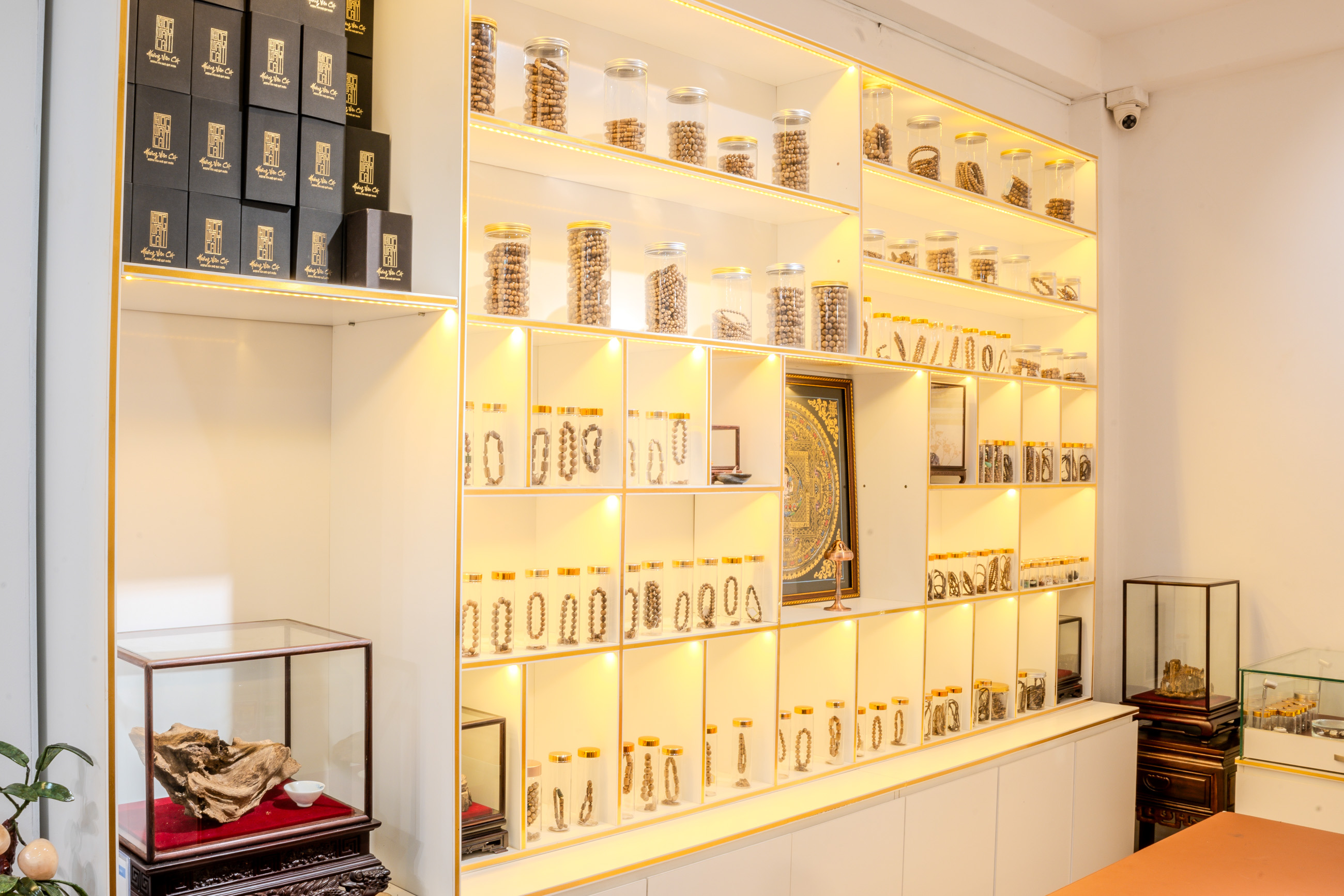 showroom trầm hương