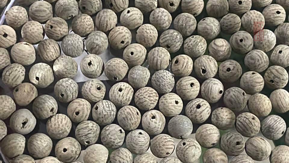 hạt trầm vườn