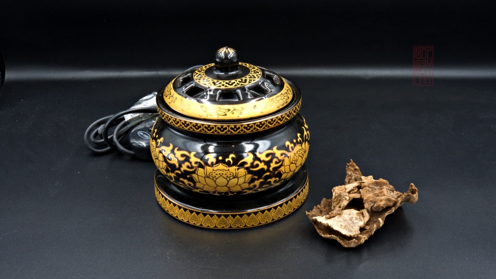 lư điện xông trầm