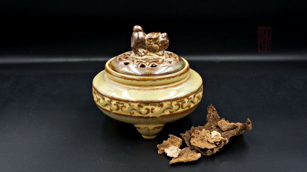 lư điện xông trầm