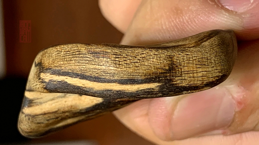 SỚ DẦU TRẦM BÔNG TERENG