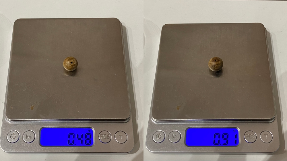 số gram 2 hạt trầm nổi và cận chìm