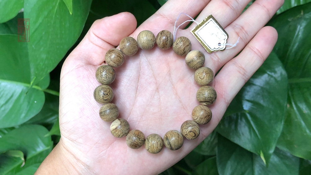 Vòng trầm tròn banh bông tereng 12 li hiếm