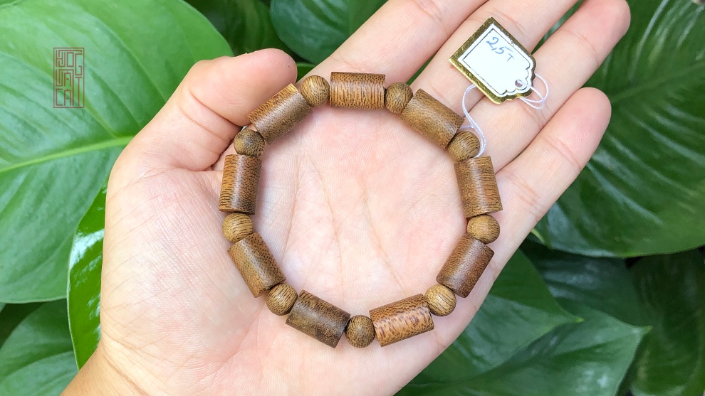 vòng trầm trúc tốc tự nhiên