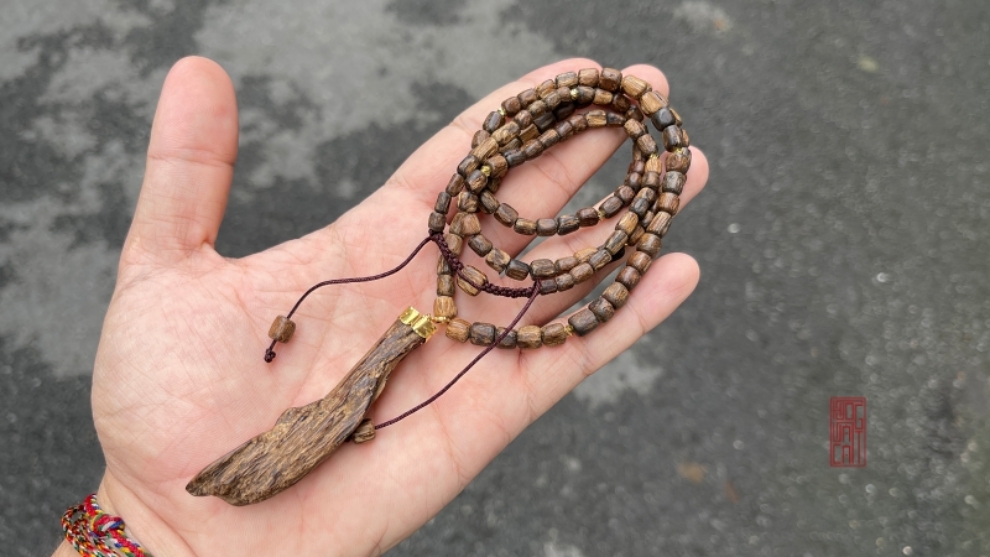 DÂY CHUYỀN TRẦM HƯƠNG