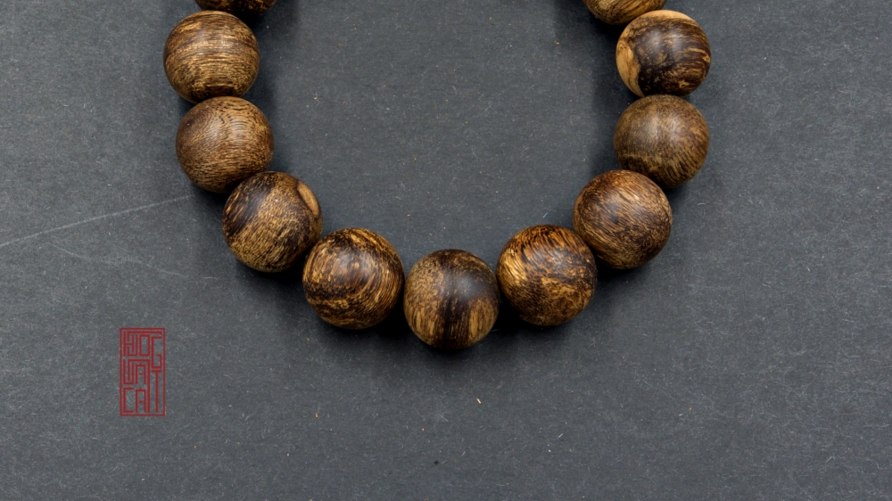 Vòng trầm tròn 14 li cận chìm Malay