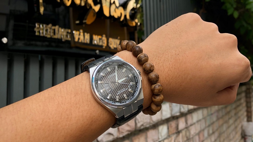 cửa hàng trầm hương 𝐇𝐔̛𝐎̛𝐍𝐆 𝐕𝐀̂𝐍 𝐂𝐀́𝐓