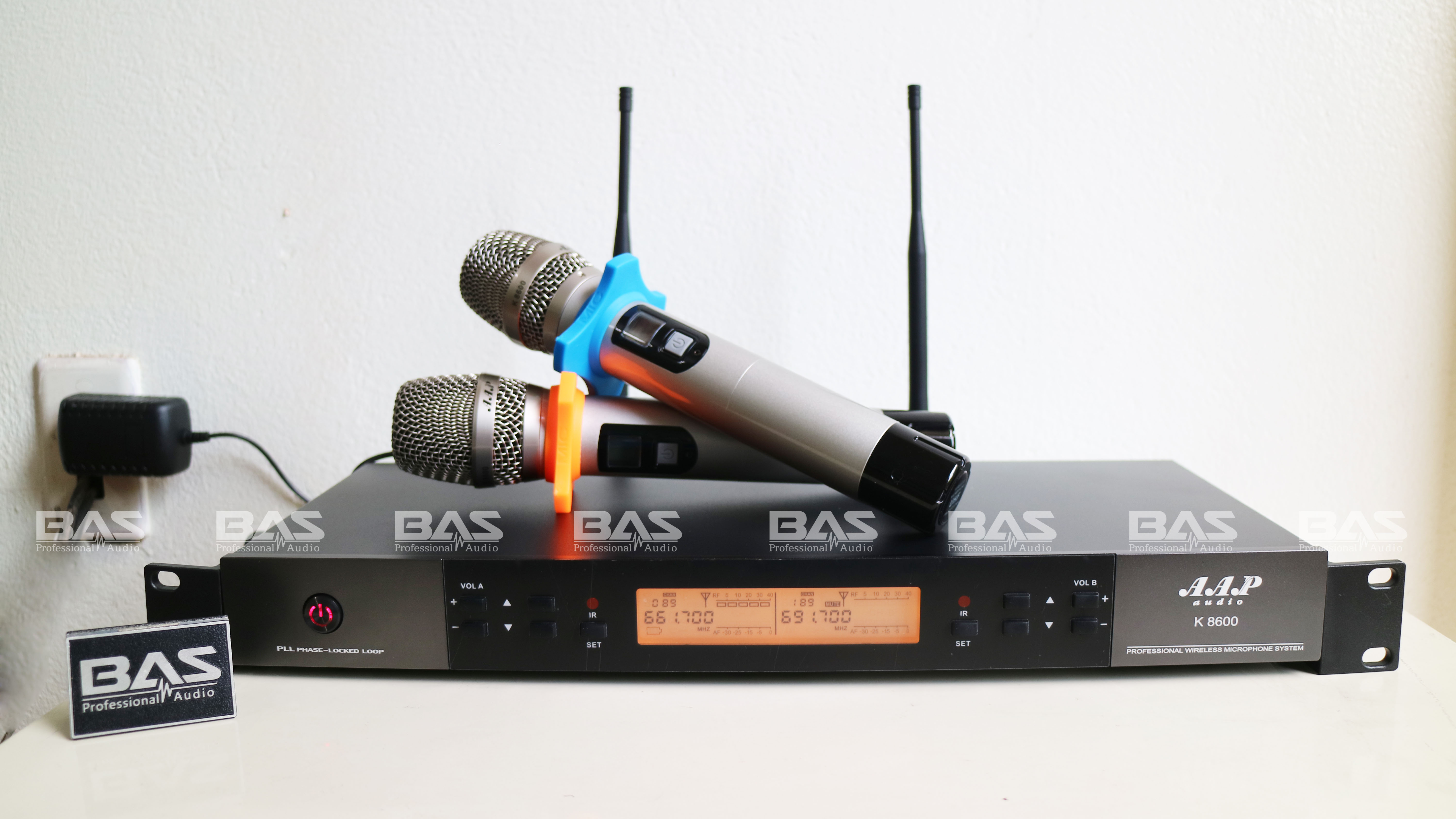 Micro không dây AAP K8600 tại BAS Audio Nam Định