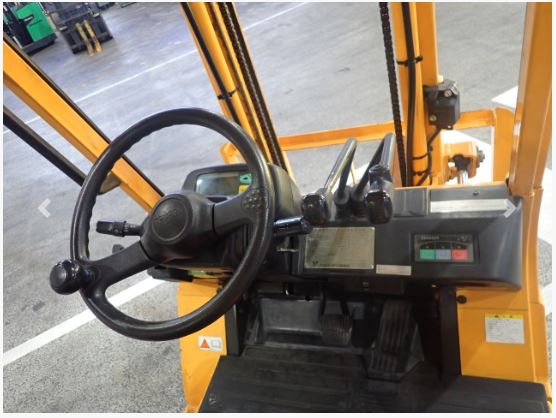 Xe nâng điện hiệu TOYOTA 7FB15 nâng cao 3000 mm