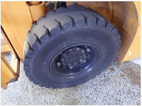 Xe nâng điện hiệu TOYOTA 7FB15 nâng cao 3000 mm