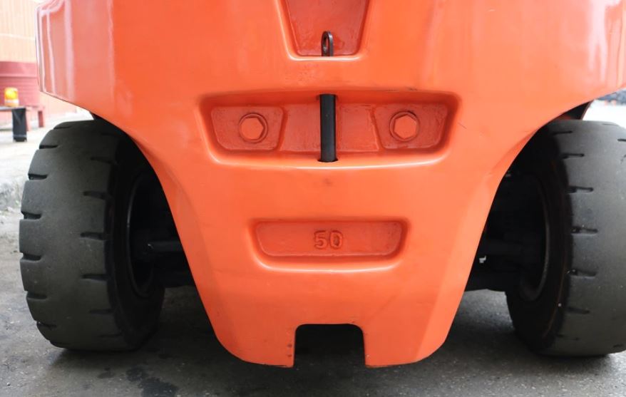 Xe nâng điện 5.0 tấn Toyota 8FBMT50