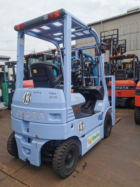 Xe nâng điện TOYOTA 7FB10 nâng cao 3000mm chuẩn Nhật