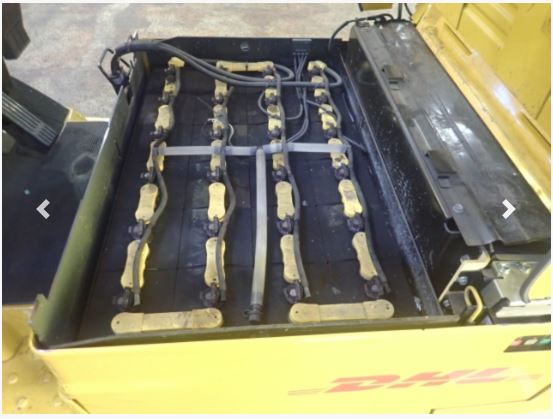 Xe nâng điện TOYOTA 8FBE20 nâng cao 3000mm