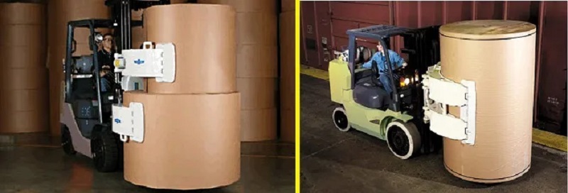 Kẹp cuộn giấy được gắn trên xe nâng hàng