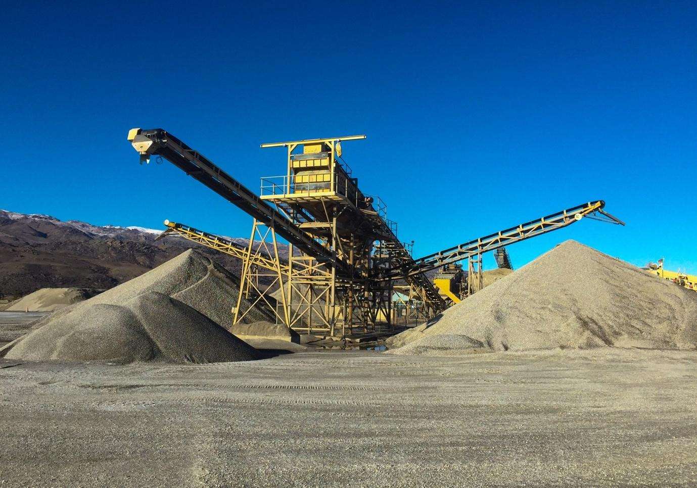 ứng dụng xích tải nặng trong thực tế