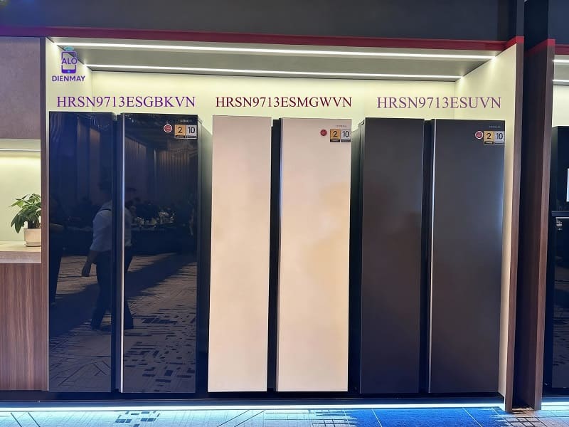 tủ Side by Side 2 cánh 656L seri HRSN9713ES