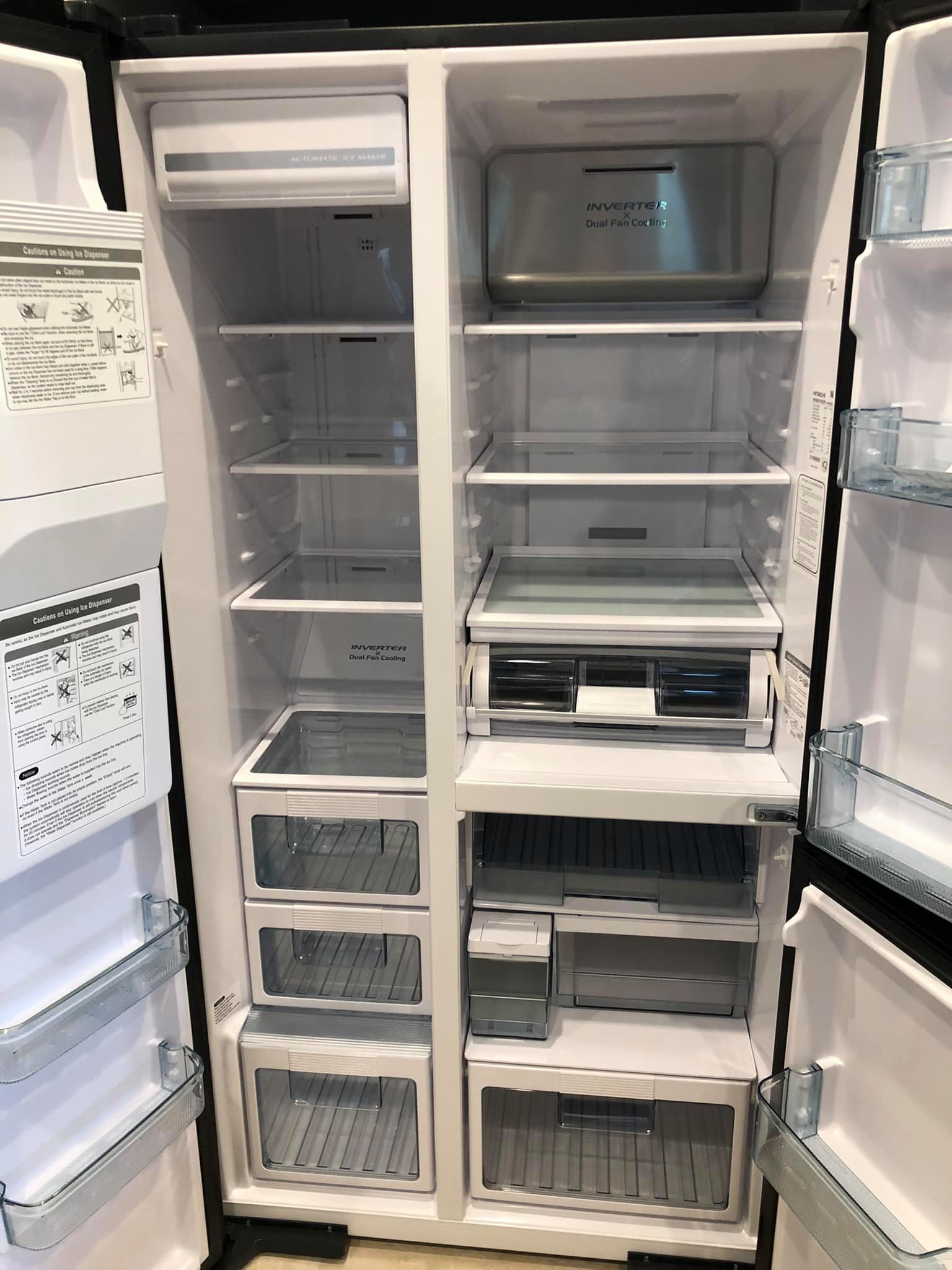 tủ lạnh side by side hitachi R-MY800gvgv0 3 cánh cửa gương