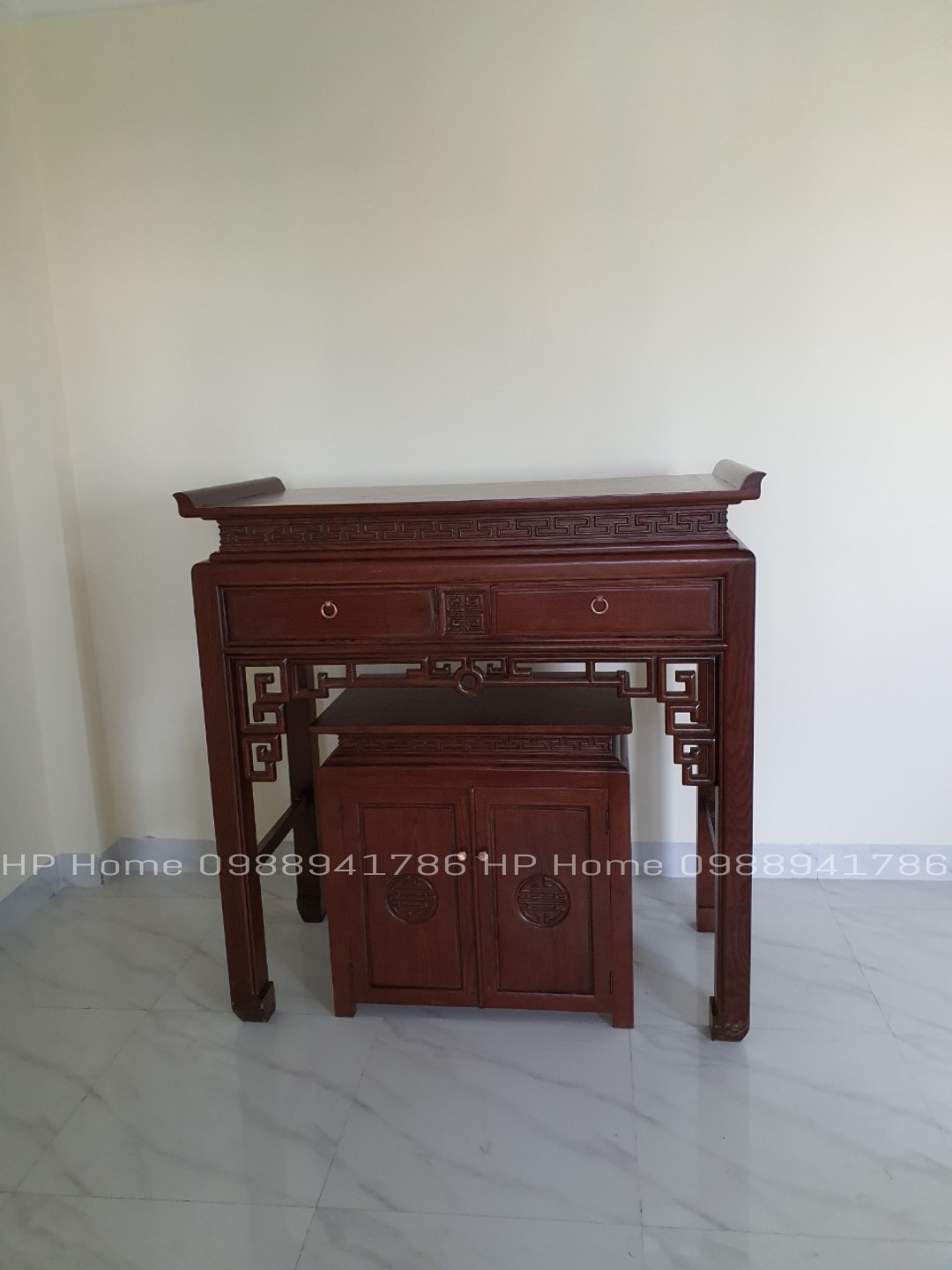 Bàn thờ gỗ sồi