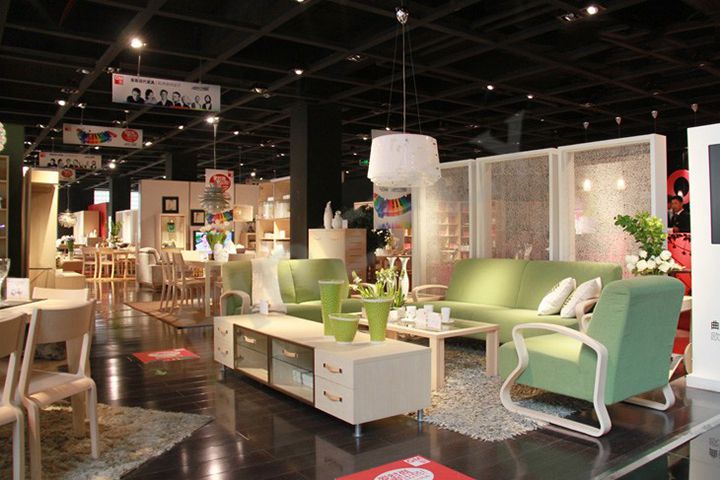 Thi công showroom nội thất