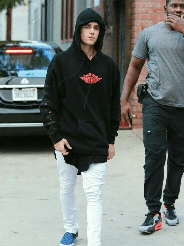 cách phối hoodie nam