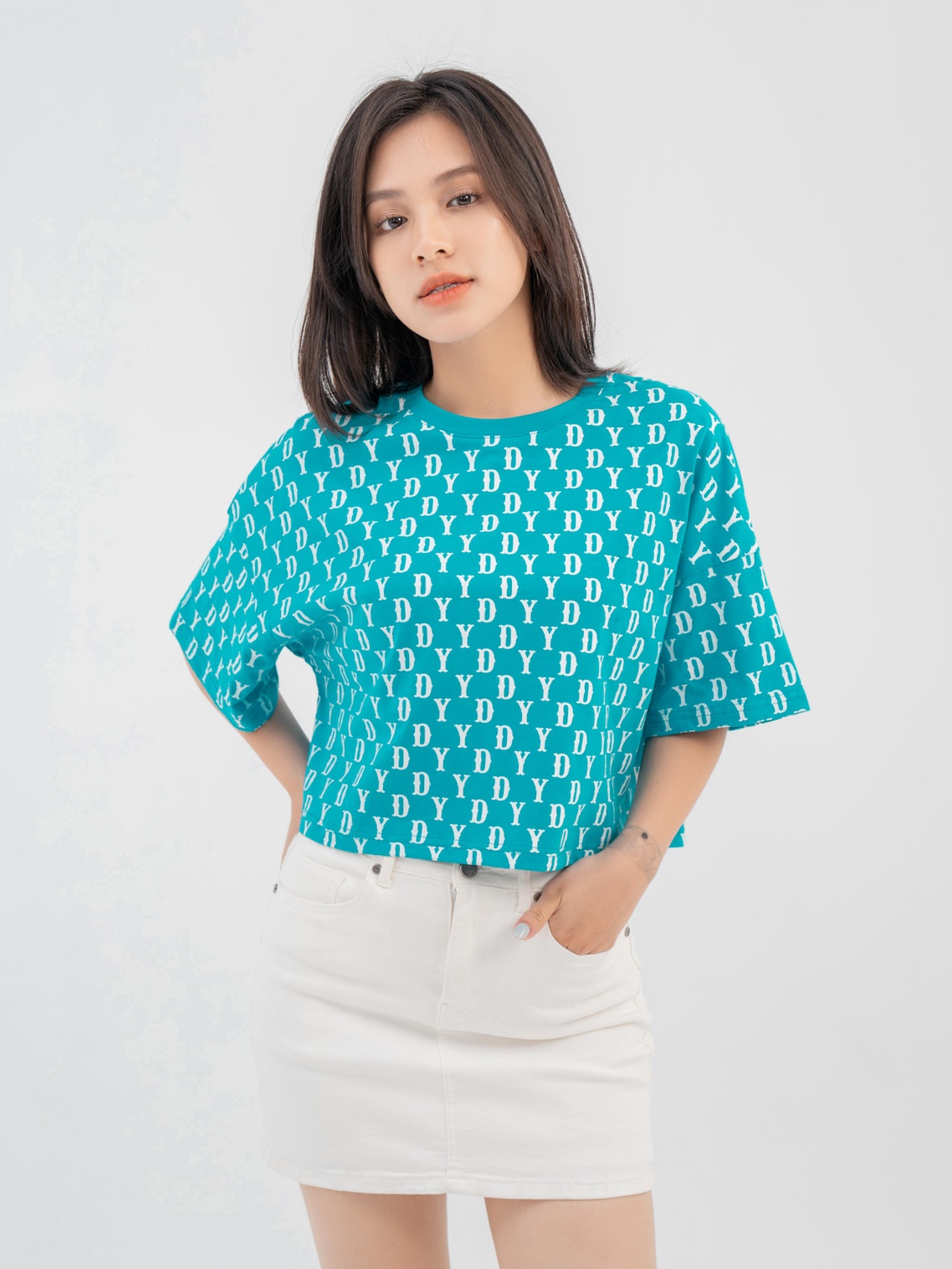T-shirt Nữ Croptop In Tràn Yd Cotton USA